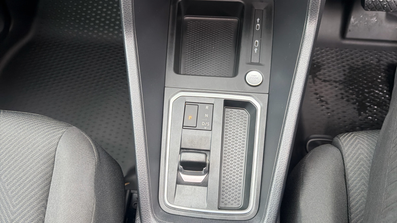 Ford Transit Connect 250 L2 Petrol 1.5 EcoBoost PHEV 150 Trend Van Auto